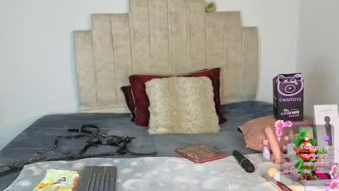 petite_pepper18 online show from March 18, 12:44 pm