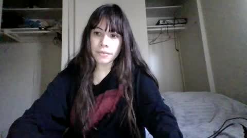 Snapshot of petitedoll30 chatting on March 4, 1:01 am Petitedoll30 online show from March 4, 1:01 am