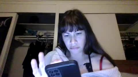 Snapshot of petitedoll30 chatting on February 11, 3:08 am Petitedoll30 online show from February 11, 3:08 am