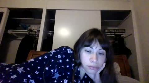 Snapshot of petitedoll30 chatting on February 15, 4:14 am Petitedoll30 online show from February 15, 4:14 am