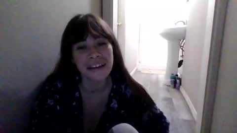 Snapshot of petitedoll30 chatting on October 16, 1:16 am Petitedoll30 online show from October 16, 1:16 am