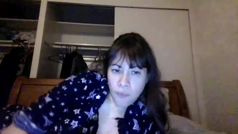 Snapshot of petitedoll30 chatting on March 1, 5:09 am Petitedoll30 online show from March 1, 5:09 am