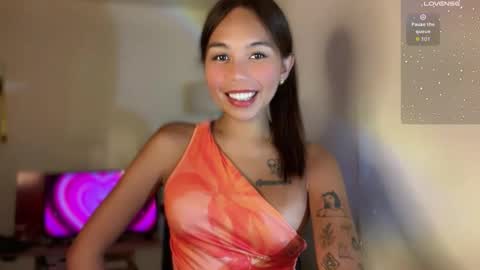 miss lisa online show from April 18, 3:41 am