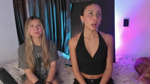 Peyton   online show from April 11, 2:49 am