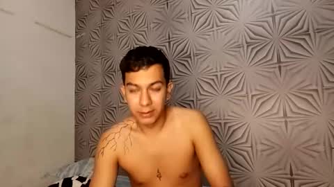 philip_russo online show from November 29, 3:36 am