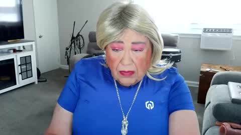 Geri online show from April 18, 5:15 pm