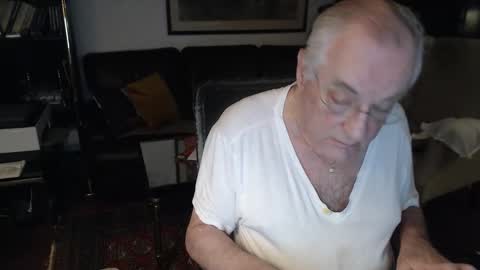 Philippe online show from February 12, 11:30 pm