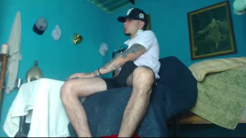 phlilloyhighclouds online show from January 13, 9:08 am