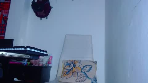 AdnierGnz online show from November 16, 12:51 pm