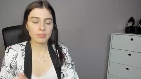 P I A online show from November 20, 9:34 pm