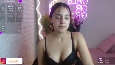Snapshot of pia_tay chatting on February 12, 7:02 am PIA online show from February 12, 7:02 am