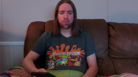Snapshot of pianoman423 chatting on March 2, 12:32 pm Jay online show from March 2, 12:32 pm