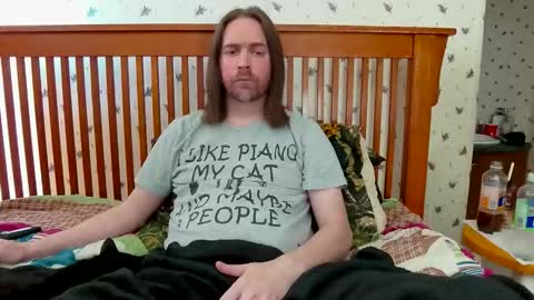 Snapshot of pianoman423 chatting on October 13, 4:09 pm Jay online show from October 13, 4:09 pm