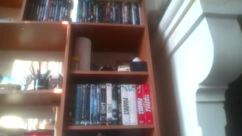 pichoun71 online show from February 1, 4:00 pm