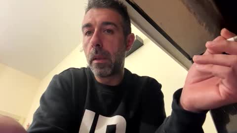 pierotu online show from March 31, 9:54 am