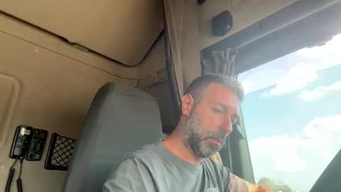 Snapshot of pierotu chatting on September 9, 9:20 am pierotu online show from September 9, 9:20 am