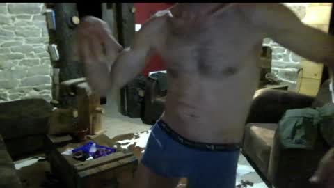 pierrohhh online show from April 18, 7:58 pm