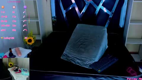 Snapshot of piggy_eddy chatting on September 24, 6:42 am Eddy Brock... Its a pleasure to talk to... online show from September 24, 6:42 am