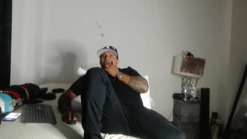 pikoro_gomez online show from March 6, 2:51 am