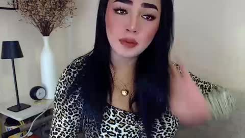 Just cath  online show from February 4, 8:35 am