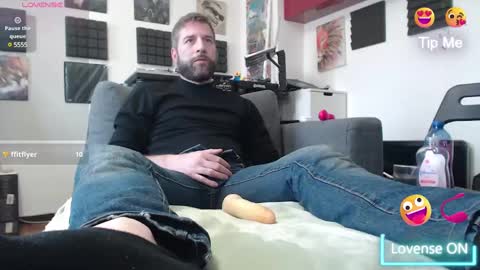 Snapshot of pingones79 chatting on February 26, 1:22 pm pingones 79 online show from February 26, 1:22 pm