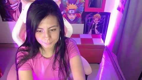 pink_yuii online show from January 12, 3:28 am