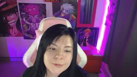 pink_yuii online show from November 8, 2:03 am