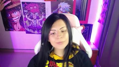 pink_yuii online show from January 26, 12:05 am