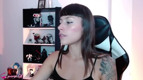 Emily online show from March 4, 9:11 pm