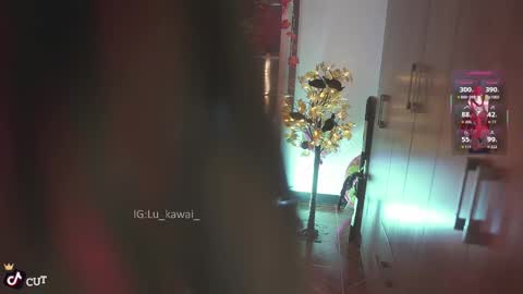 LUISA online show from March 25, 6:14 pm