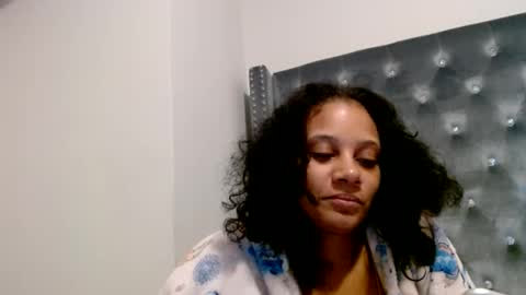 Snapshot of pinkmonae chatting on December 26, 3:27 am pinksugar online show from December 26, 3:27 am