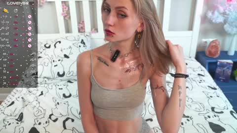 Snapshot of pinkncrazy chatting on March 12, 7:25 pm HERES ALICE WELCOME EVERYONE LOVENSE DOMI REACT TO YOUR TIPS LETS MAKE A GREAT SHOW TOGETHER online show from March 12, 7:25 pm