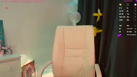 Snapshot of pinkperlita chatting on September 14, 5:43 am Perlita online show from September 14, 5:43 am