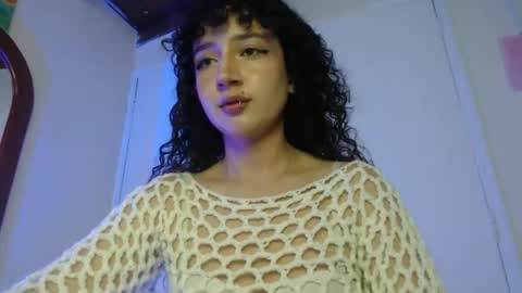 3 online show from October 19, 8:35 pm
