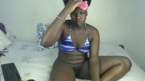 pinky online show from November 9, 9:24 am