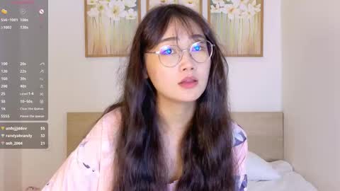 Polly online show from March 14, 9:35 am