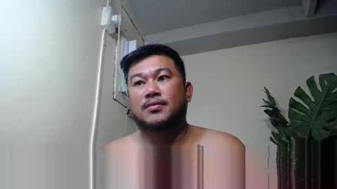 Snapshot of pinoy041087 chatting on October 23, 12:17 pm pinoy041087 online show from October 23, 12:17 pm