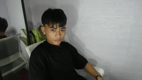 pinoy_palautogxxx online show from February 13, 4:32 pm