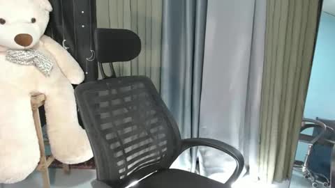 Donald online show from December 18, 11:27 am