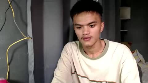 pinoycutieguy_xx online show from October 6, 7:26 am