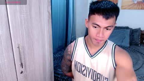 ethan online show from April 5, 2:19 am