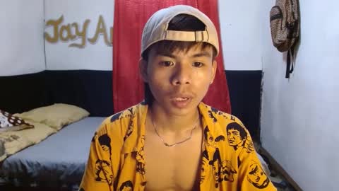 Snapshot of pinoymonstercock_xx chatting on January 2, 7:01 am WIN WIN JAY AR online show from January 2, 7:01 am