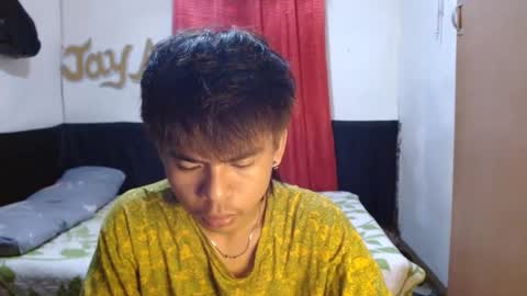 Snapshot of pinoymonstercock_xx chatting on January 16, 5:32 am WIN WIN JAY AR online show from January 16, 5:32 am
