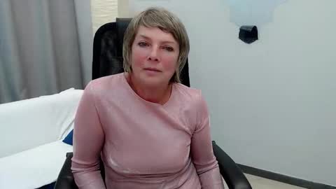 Bella online show from September 24, 10:22 am