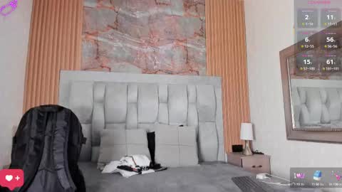 pipedark_ online show from September 25, 3:13 am