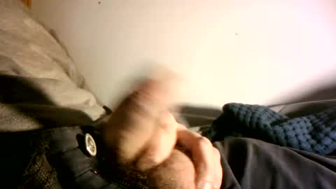 pisellonelargo online show from February 12, 10:26 pm