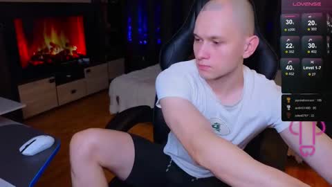 STRONGBEAUTY online show from January 3, 1:35 pm