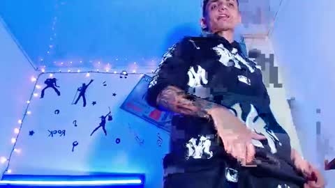 pitersonnt online show from March 22, 3:21 am