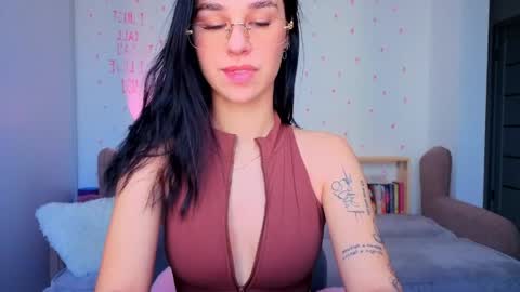 Molly online show from April 13, 2:49 am