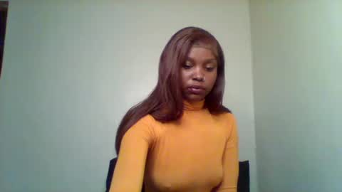 Snapshot of pixie_roman chatting on September 20, 10:18 am Majesty online show from September 20, 10:18 am